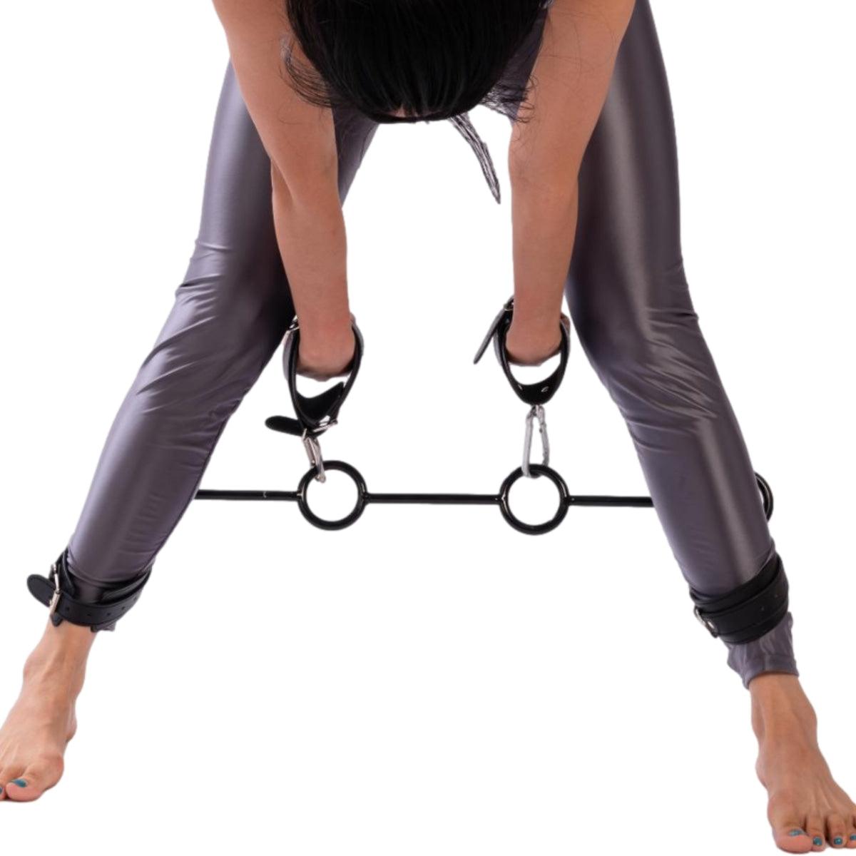 THORN GARDEN™ Metal Spreader Bar with Leather Cuffs - Free Shipping