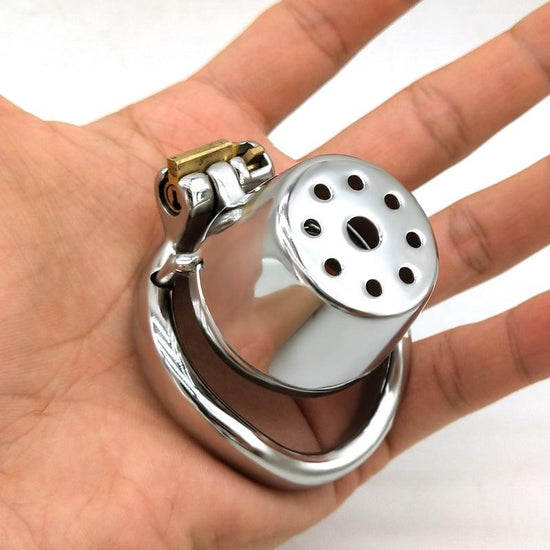 THORN GARDEN™Flower Shower Chastity Lock: A Secure & Beautiful Way to Explore Intimacy