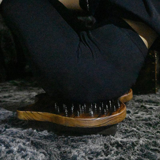 THORN GARDEN™ Torture device hip piercing board pegging bench free shipping