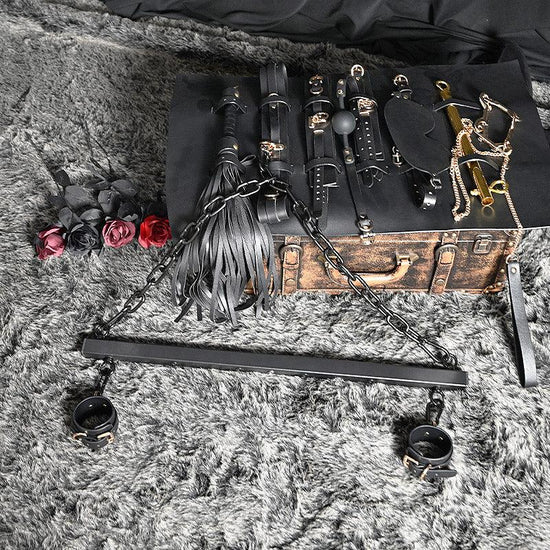 THORN GARDEN™ bdsm metal Spreader Bar with free cuffs and free shipping