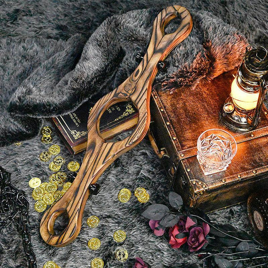 THORN GARDEN™ bdsm elm pillory and free shipping