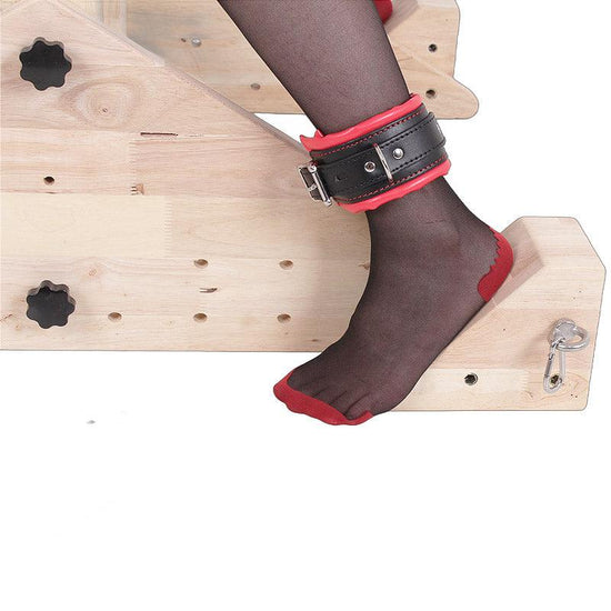 THORN GARDEN™ bdsm Wooden bondage wall - Free shipping