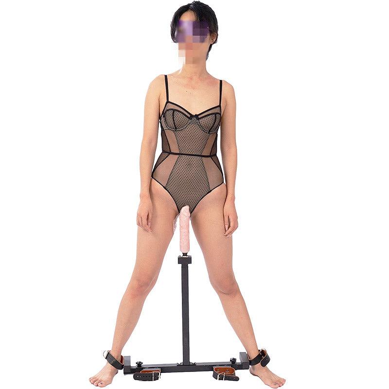 THORN GARDEN™ metal spreader bar with dildo bar - free shipping