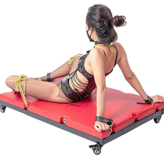 THORN GARDEN™ Movable Bondage Board and Leather Handcuff Kit free shipping