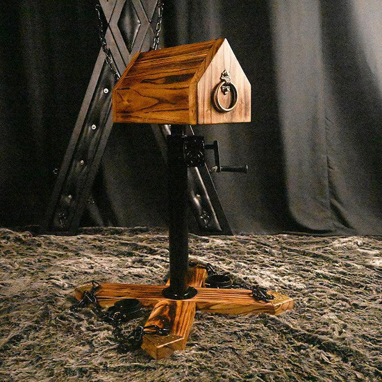 THORN GARDEN™ bdsm equipment lift wooden horse