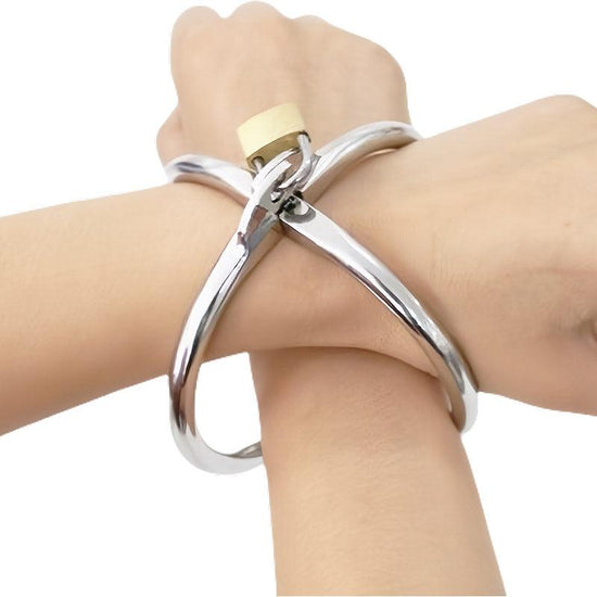 THORN GARDEN™ Stainless steel X-shaped handcuffs with free shipping