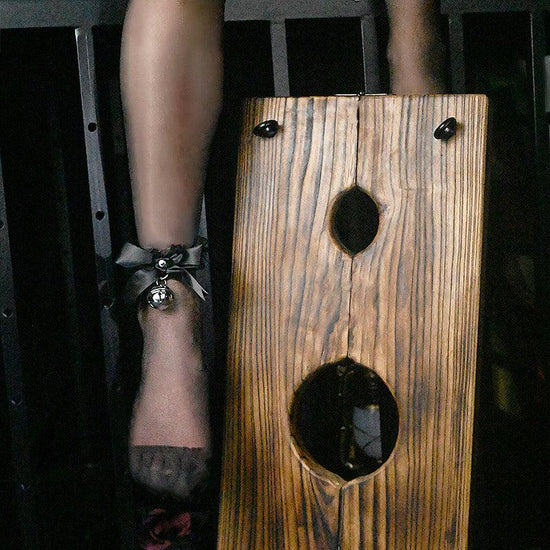THORN GARDEN™ Heavy duty wooden bondage bdsm elm pillory and free shipping